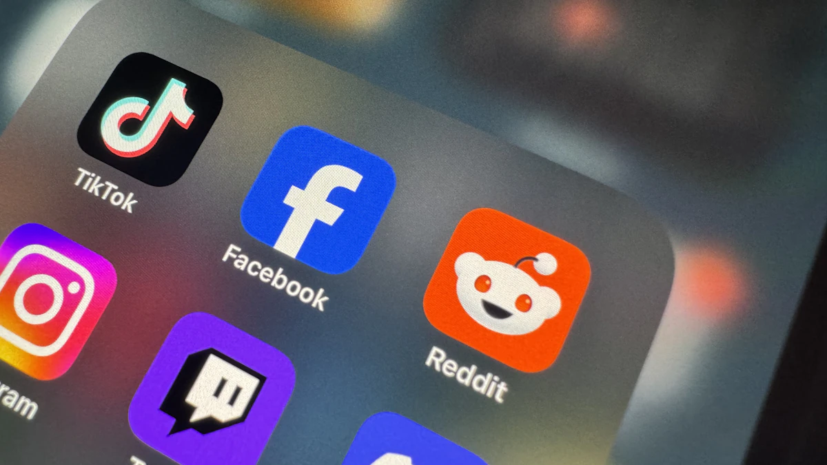 Close up of a smartphone screen filled with social media app icons, as Reddit loses visitors from Google search